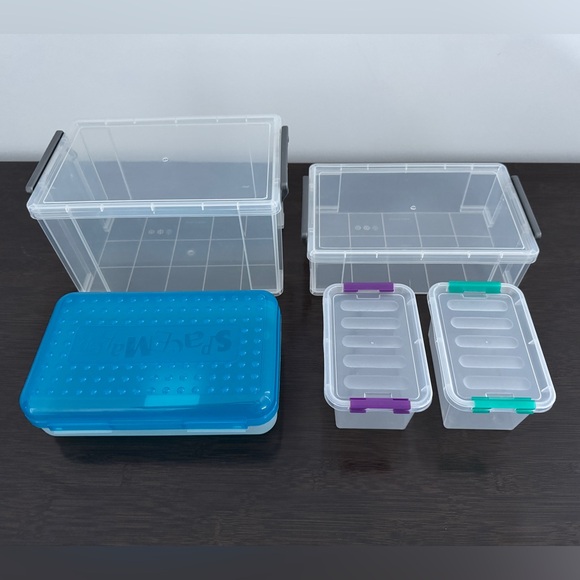 5 Storage Container - Picture 2 of 4